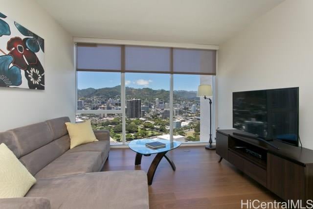 888 Kapiolani Blvd #3701