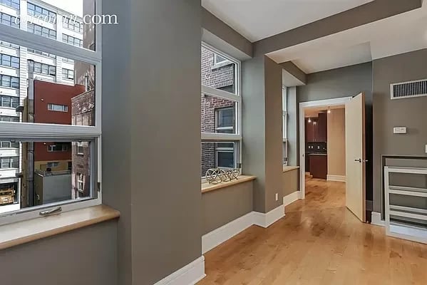 57 Front Street Unit: 405