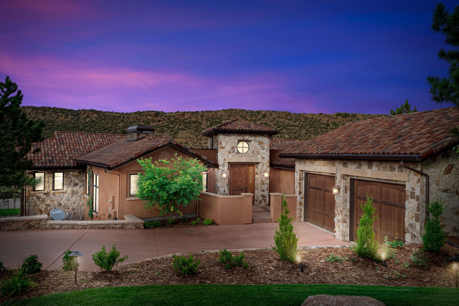 8164 Raphael Lane