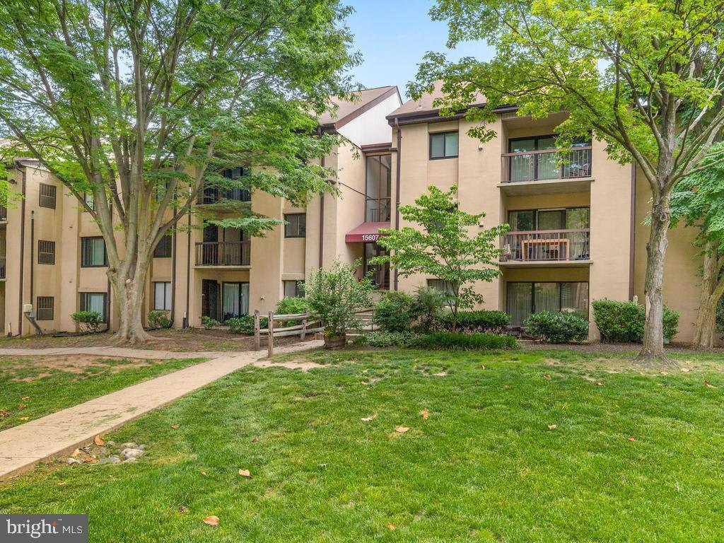 15607 DORSET ROAD Unit: 201 - 49
