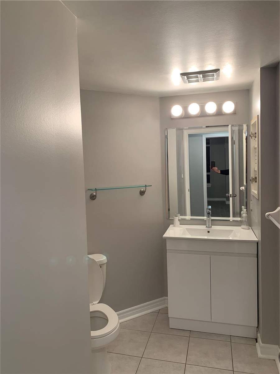 2 Rean Dr Unit: 1504