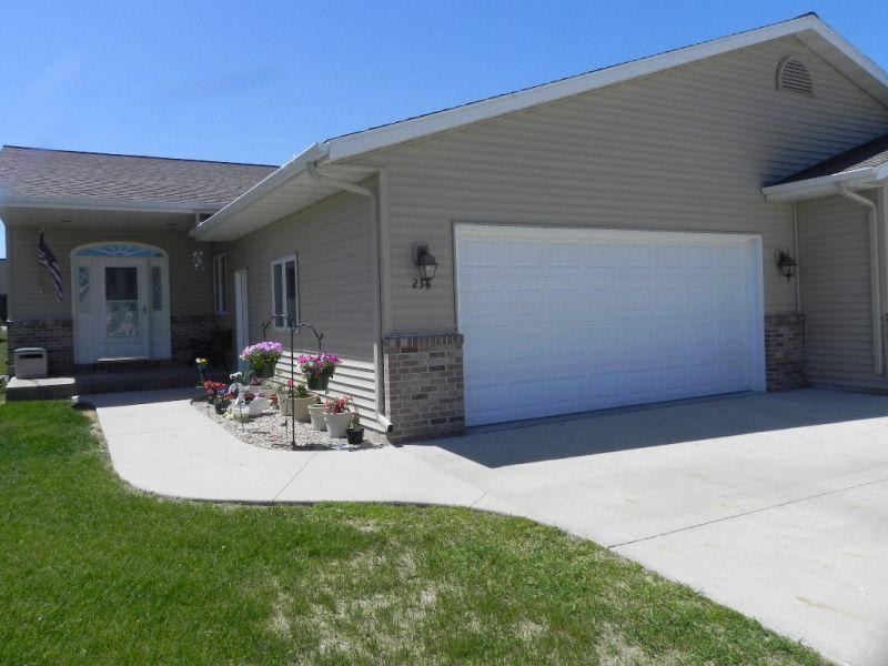 236 Christines Way #1