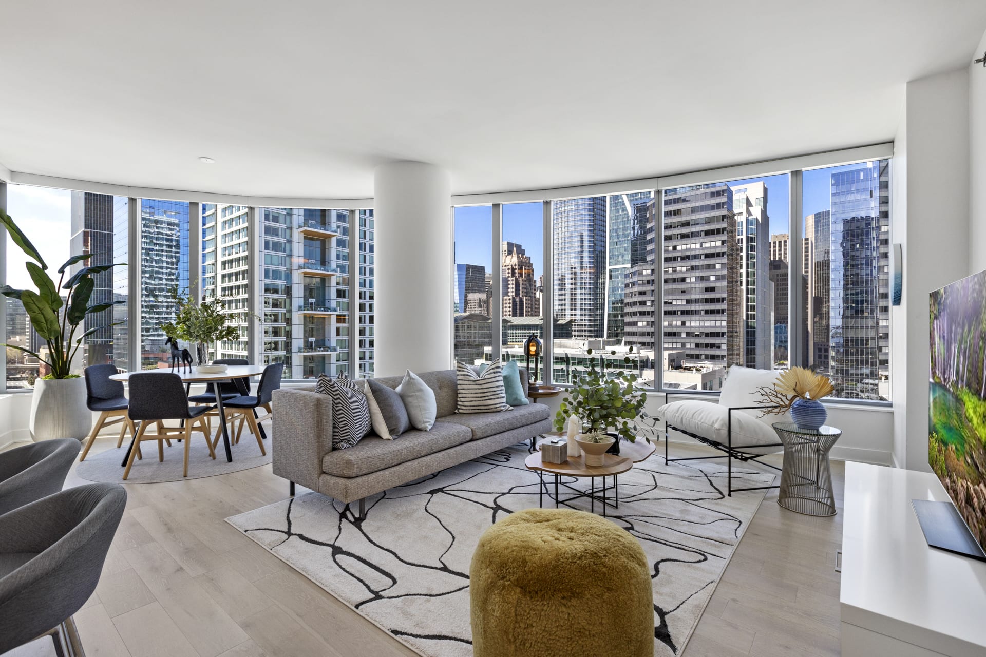 201 Folsom St #15A