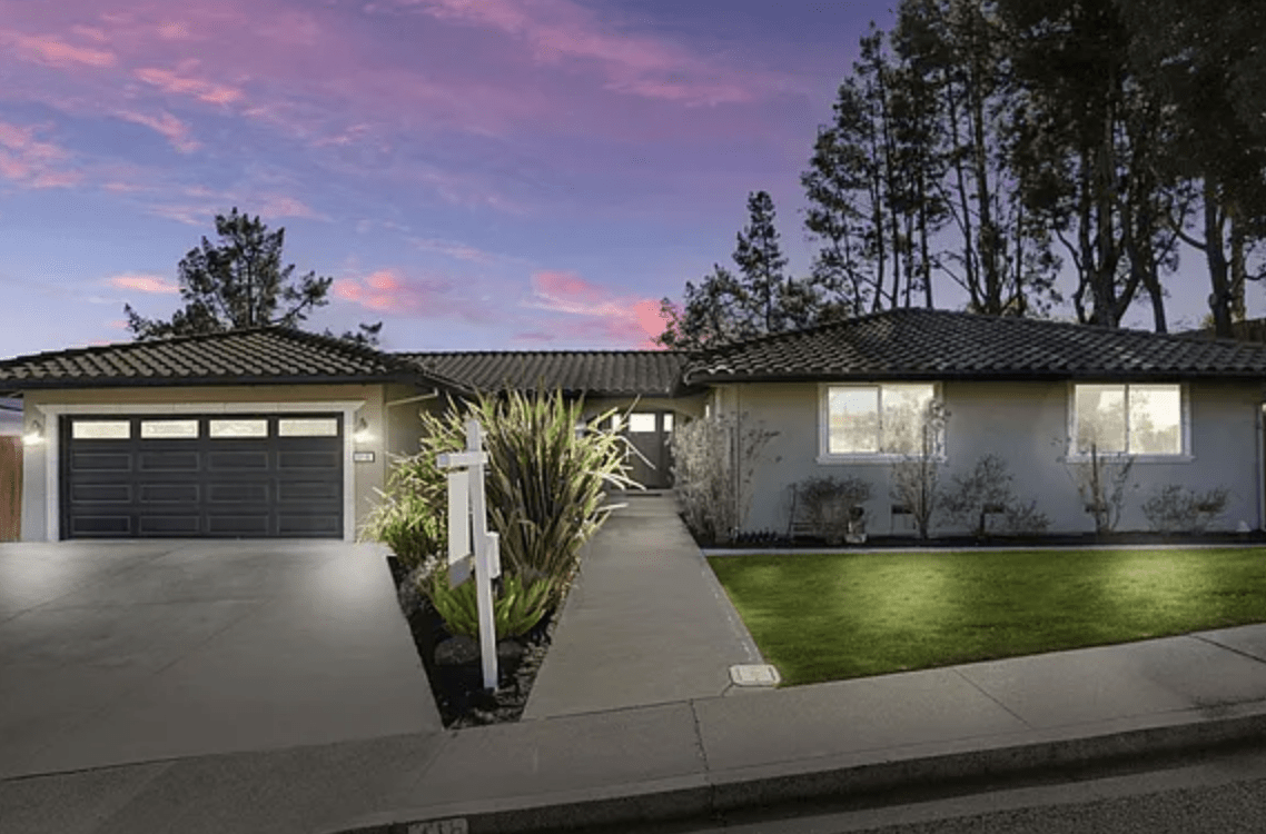 319 Calle La Montana St.  