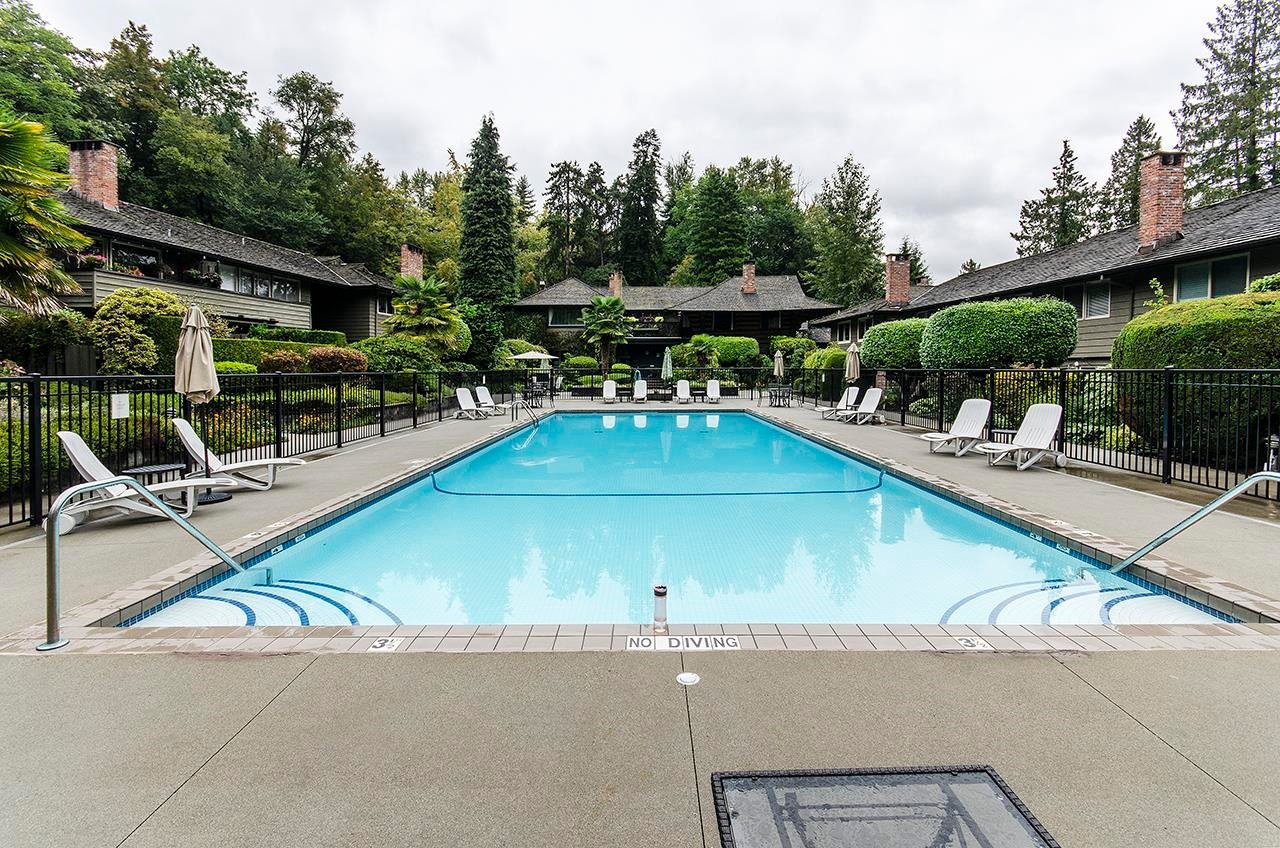 211-235 Keith Road, West Vancouver