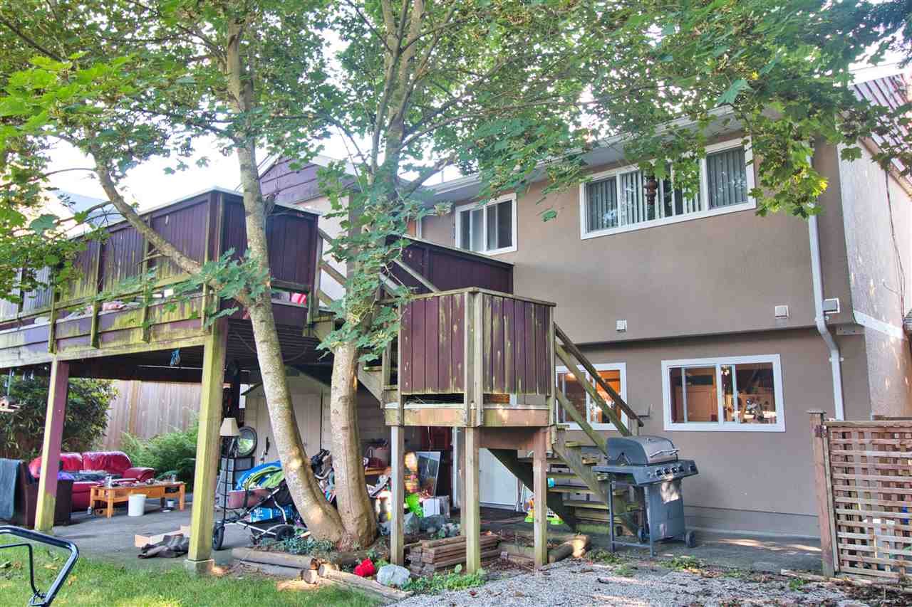 4929 44a Ave
