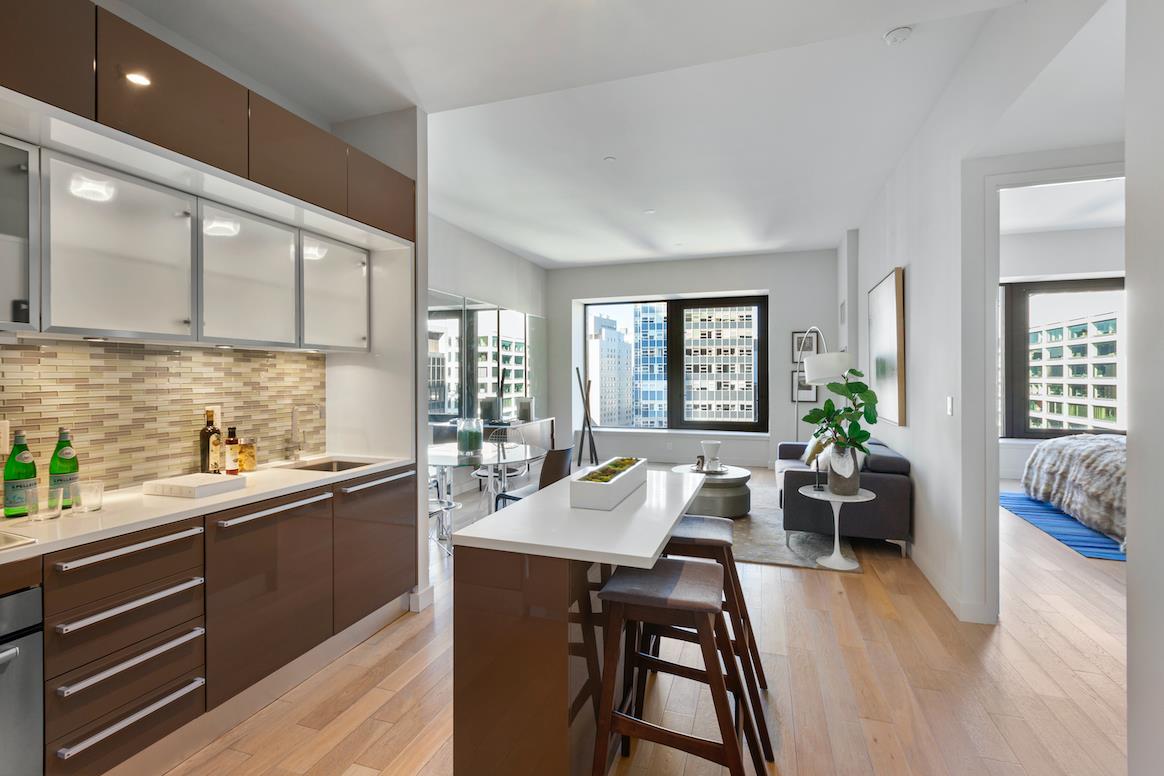 75 Wall Street, Apt 32-N