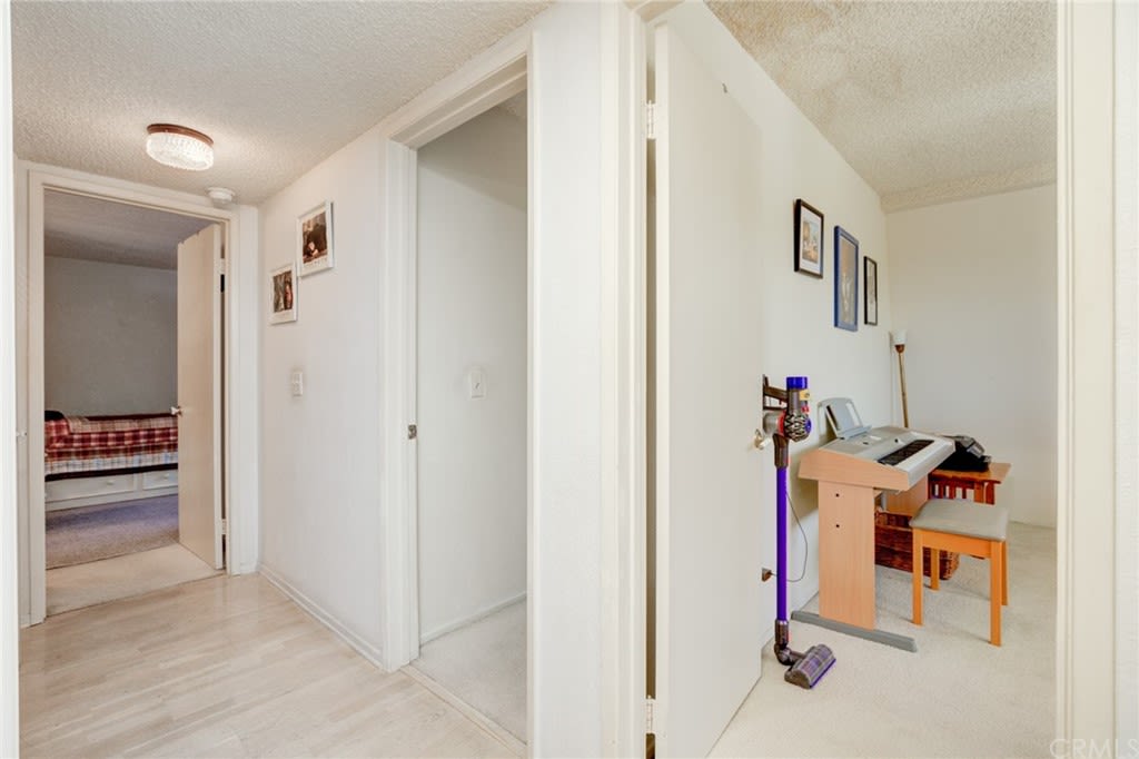 2357 Palos Verdes Drive W Unit: 7