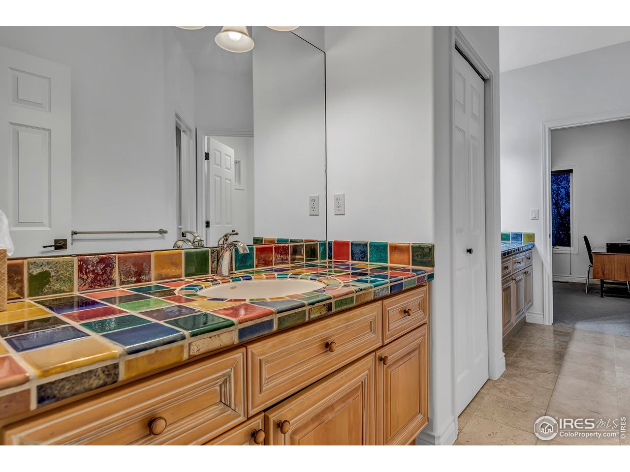 4057 Spy Glass Ln