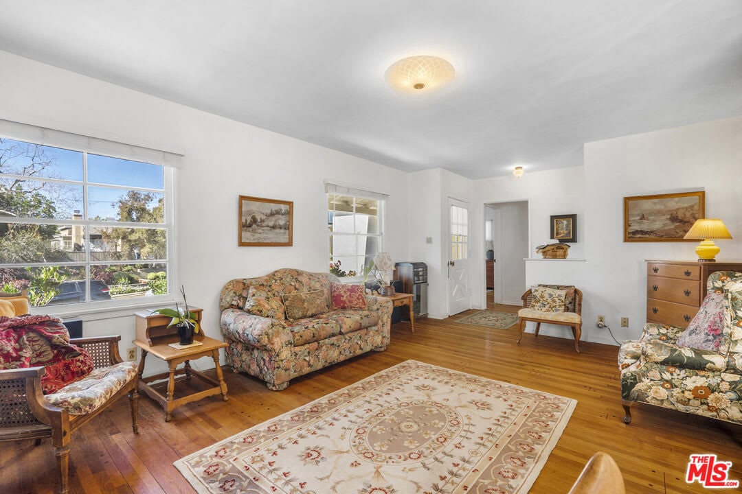 526 Swarthmore Ave | Represented Buyer