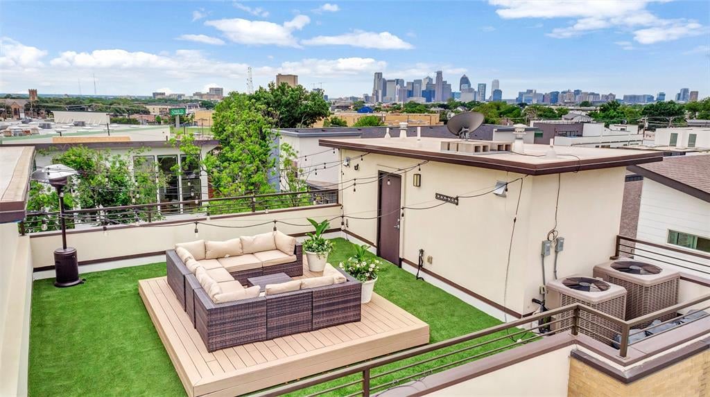 1847 Summit Ave, #2D