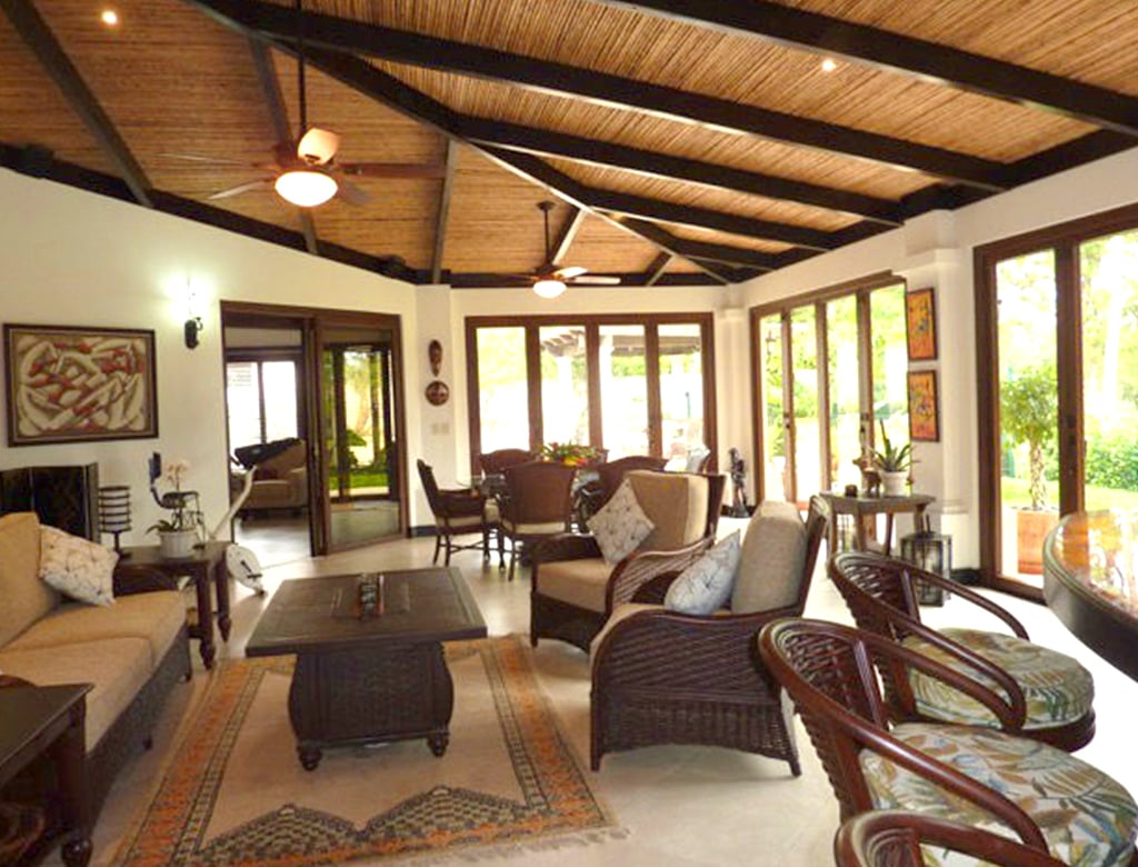 Golf Course Luxury Residence, Guacima, Alajuela
