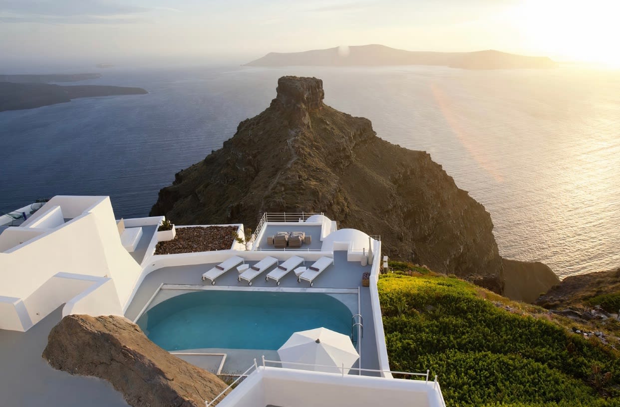 Post-pandemic Travel: Top 10 Bespoke Villas for Rent in Greece for Summer 2021 Grand Opening