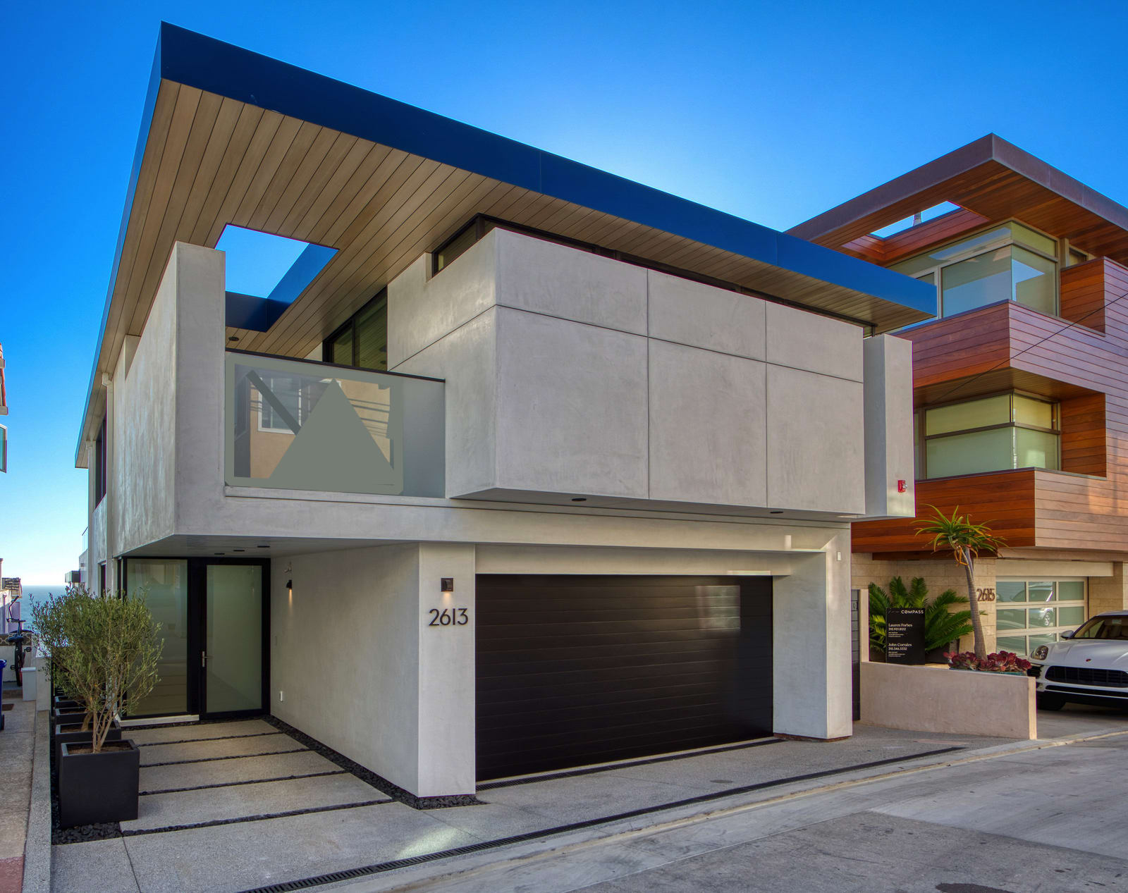 2613 Crest Drive