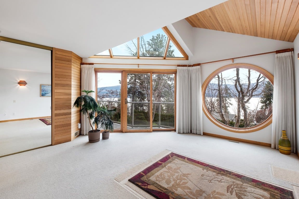 707 Brookfield Ct