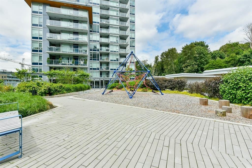 812-3557 Sawmill Cres