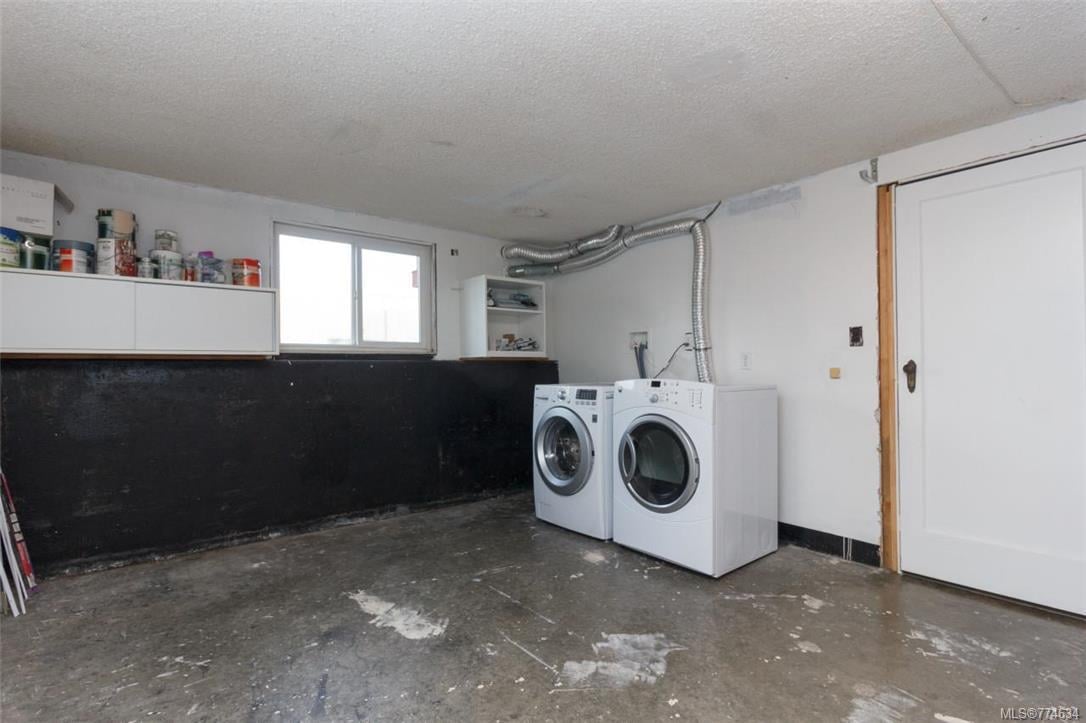 733 Porter Rd