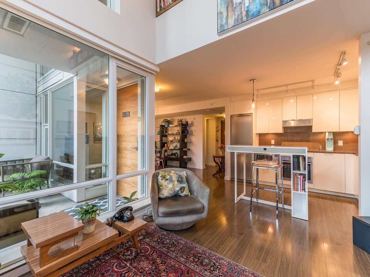 115-161 W Georgia St
