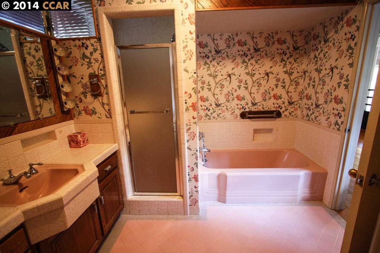 68 Camino Sobrante