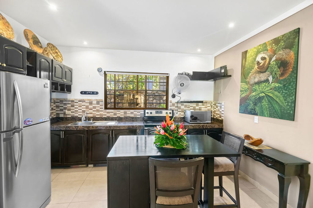 Mixed Use Income Property, Tamarindo, Guanacaste