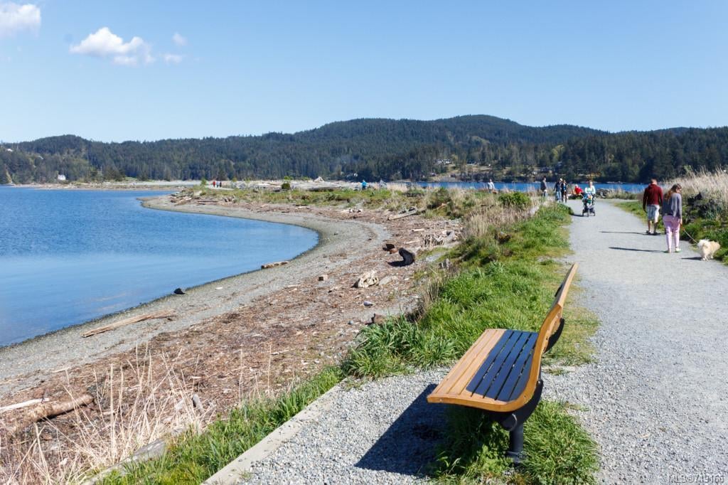 6540 Arranwood Dr, Sooke