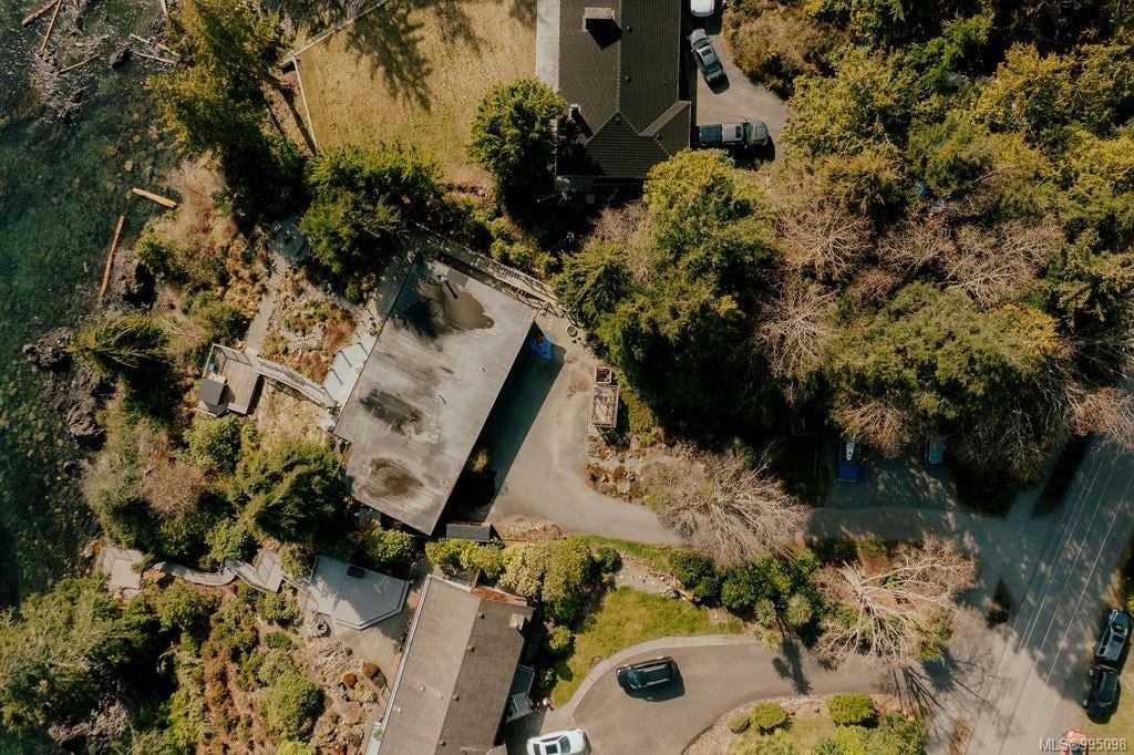 378 Marine Dr