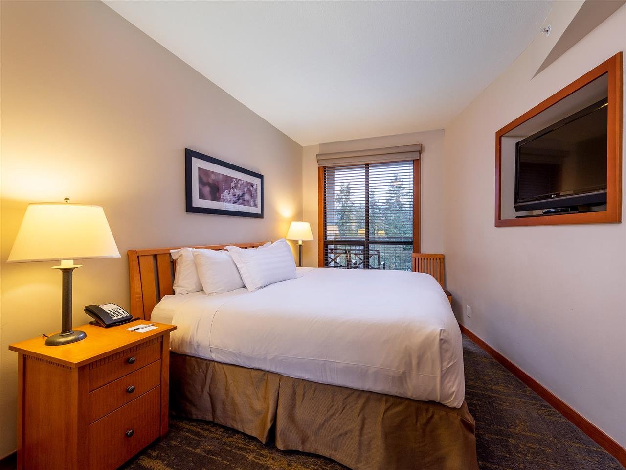 615-4320 Sundial Cres