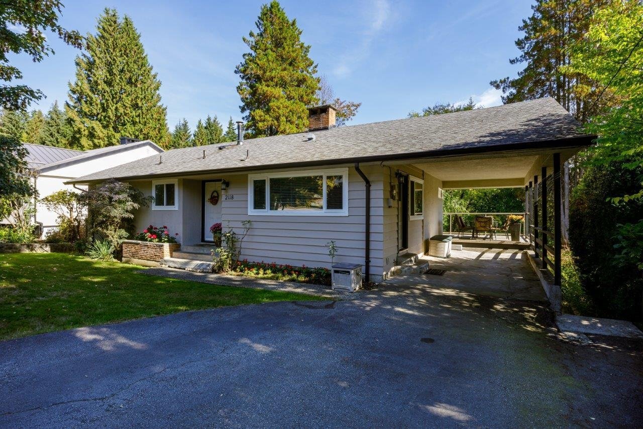 2118 Greylynn Cres