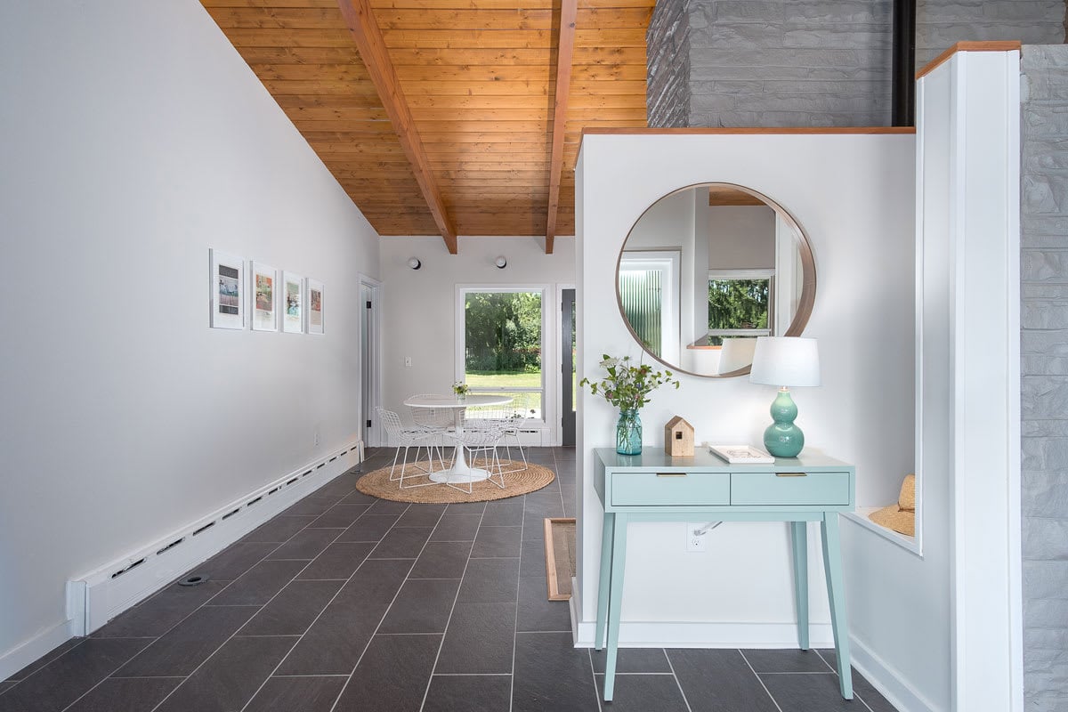House Tour: Mid Mod