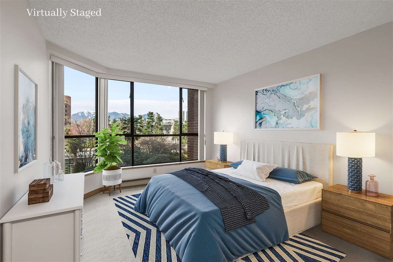 206-1490 Pennyfarthing Drive, Vancouver