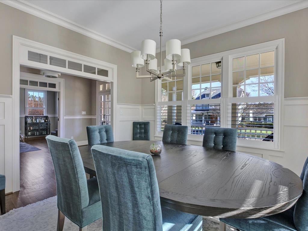 2312 Wooded Oak Place