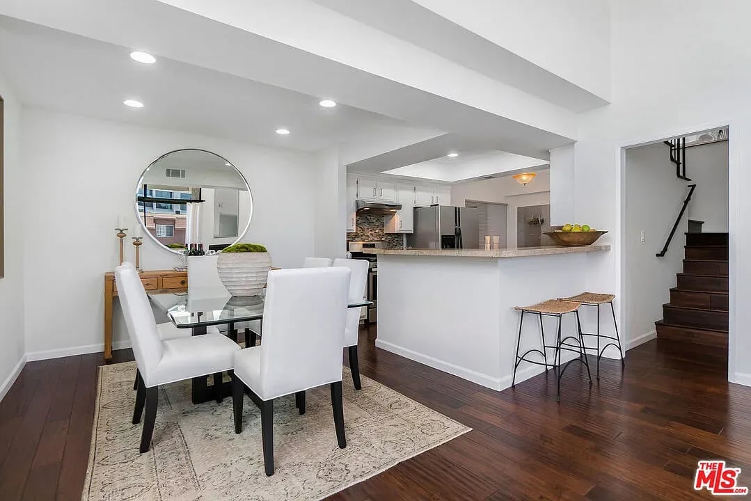 11706 Montana Ave APT 309