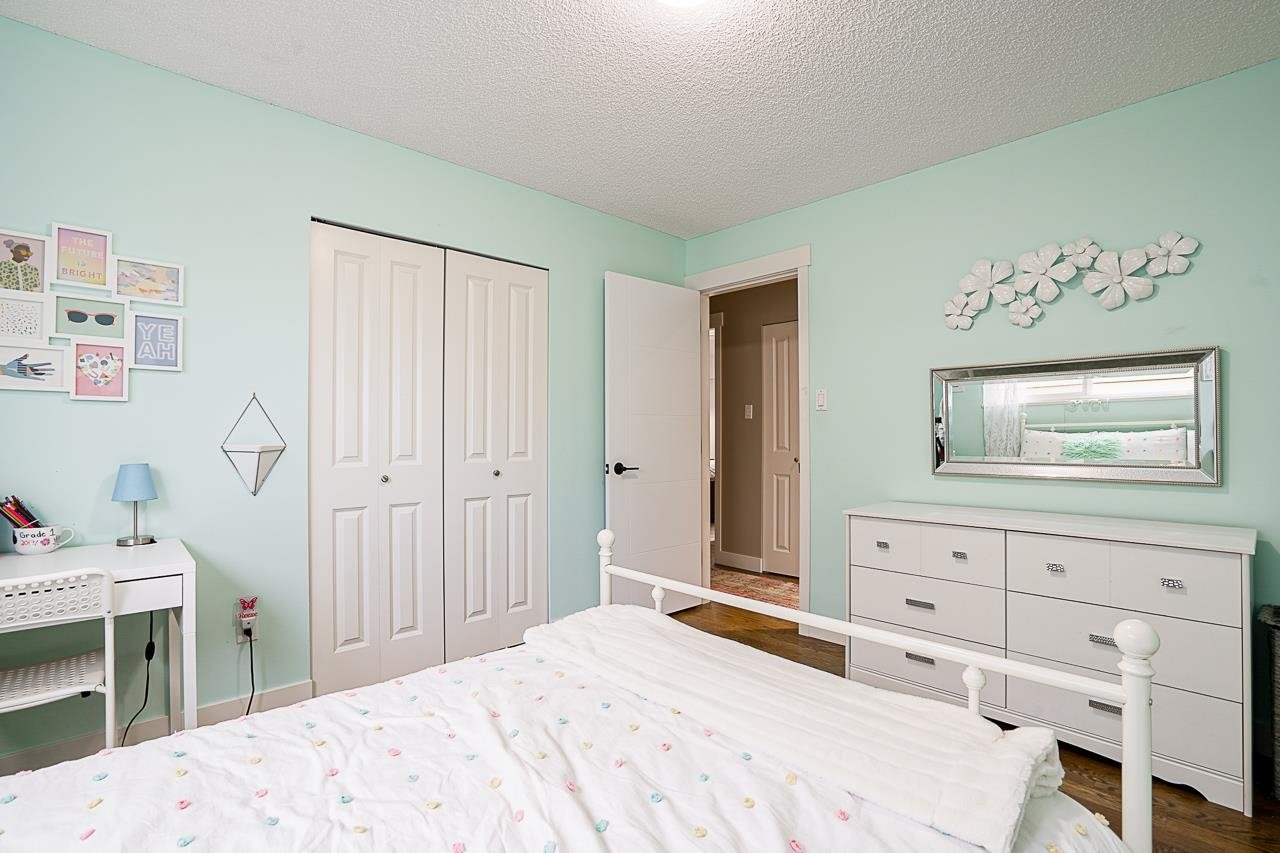 294 W Murphy Dr