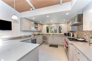 3520 Upper Terrace Rd
