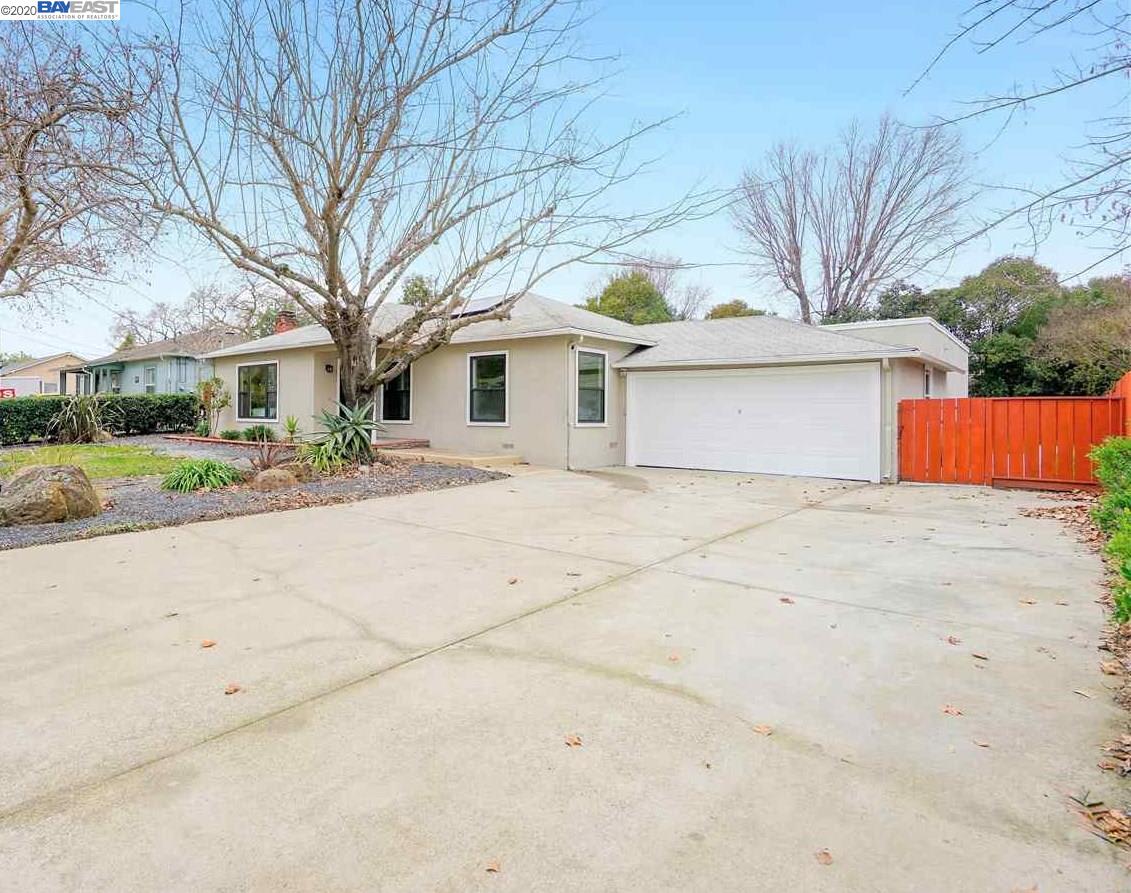 3232 Rogers Ave 