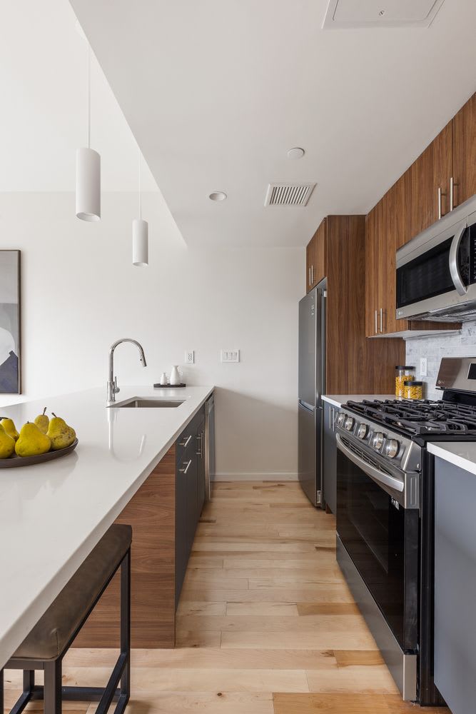1064 Hancock Street, Unit 301