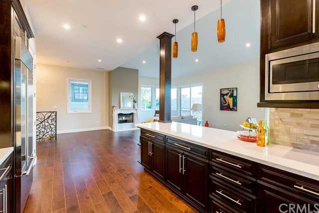 209 Guadalupe Unit B