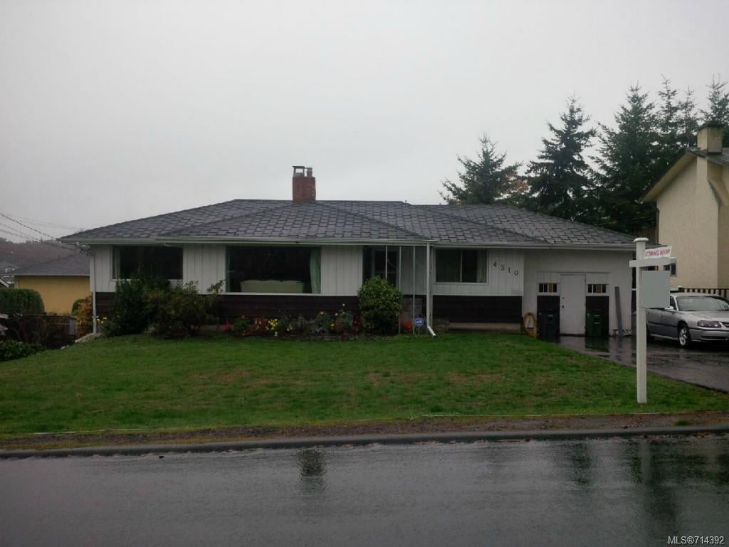 4310 Torquay Dr, Saanich