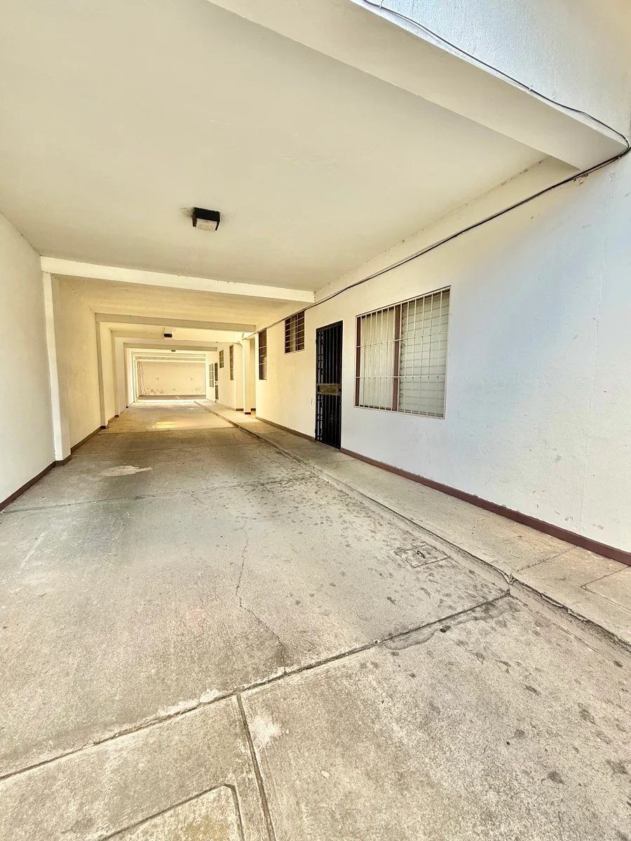Spacious Urban Condo, San Jose