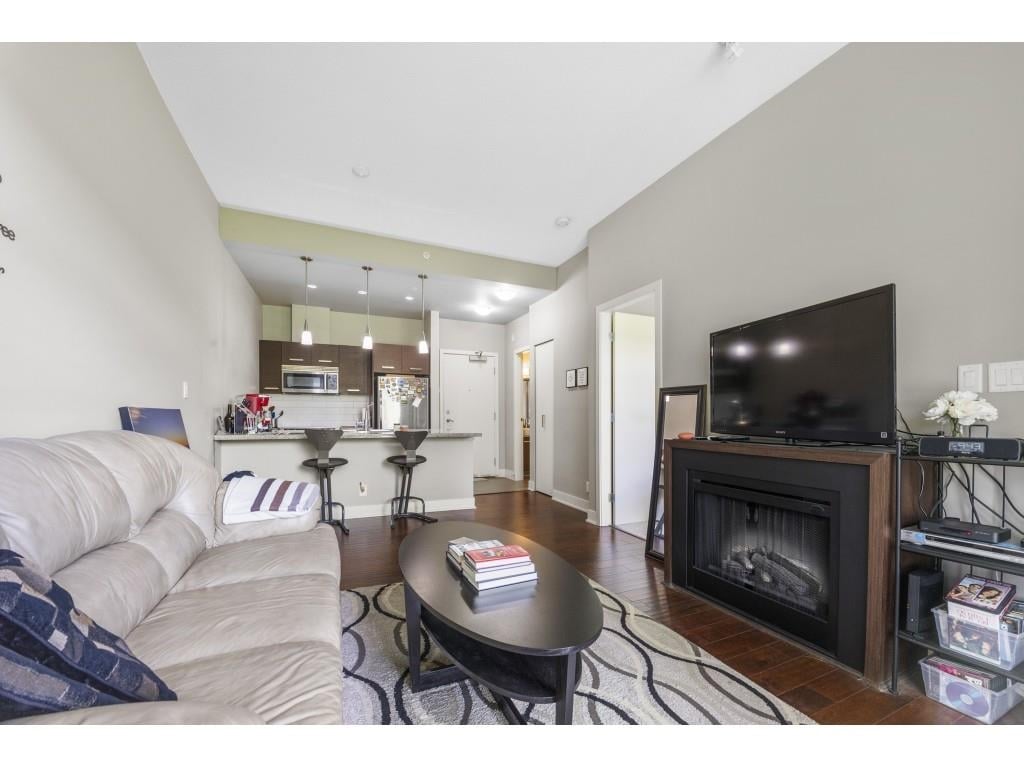 401-2957 Glen Dr