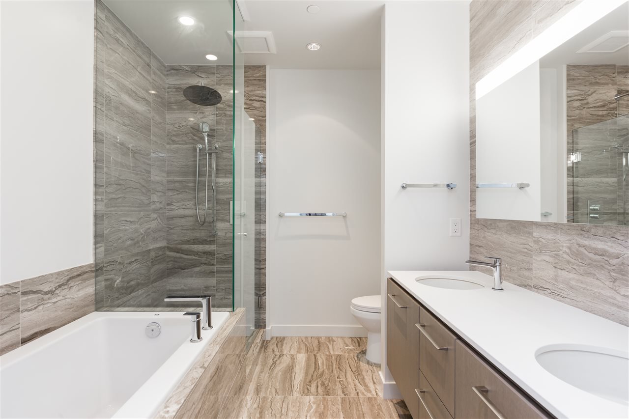 202-6611 Pearson Wy