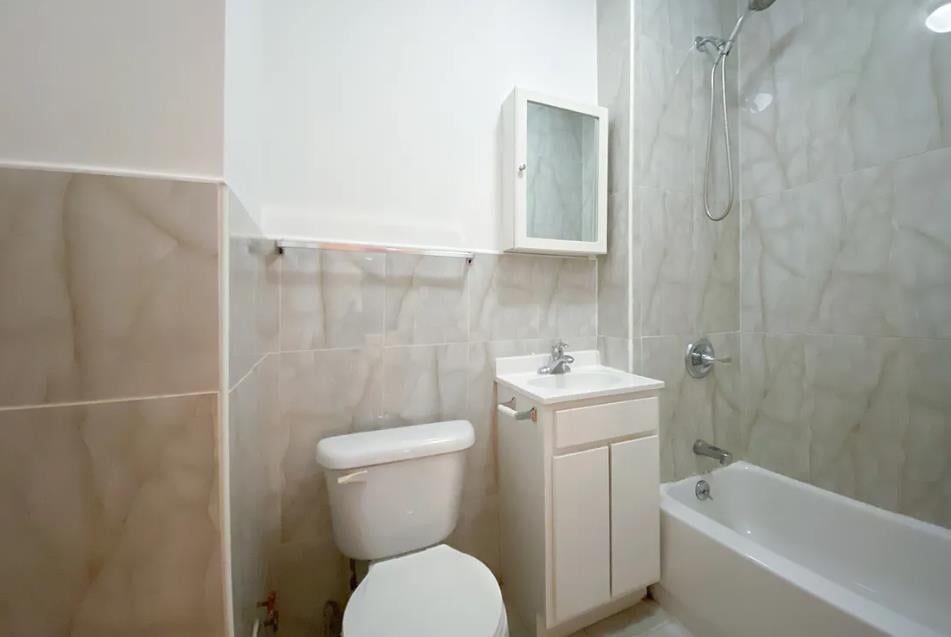 358 East 19th Street, Apt 2-R