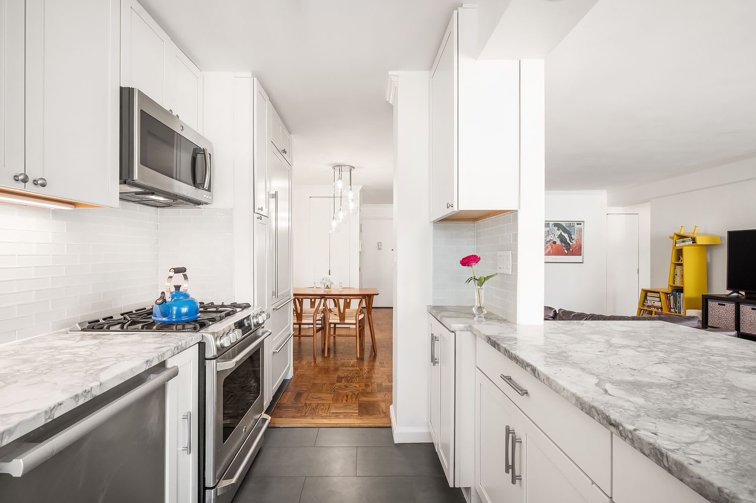 10 East End Ave, #9F