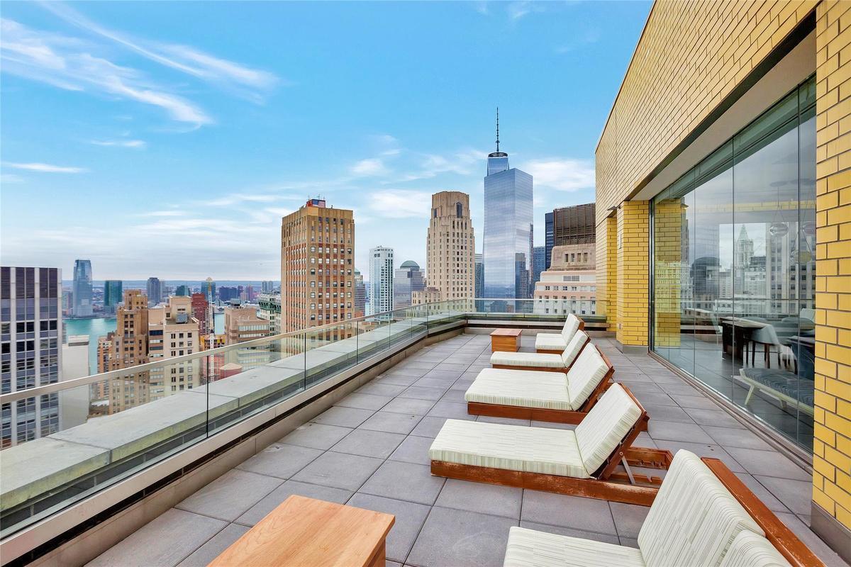 15 William Street, Apt PH-2