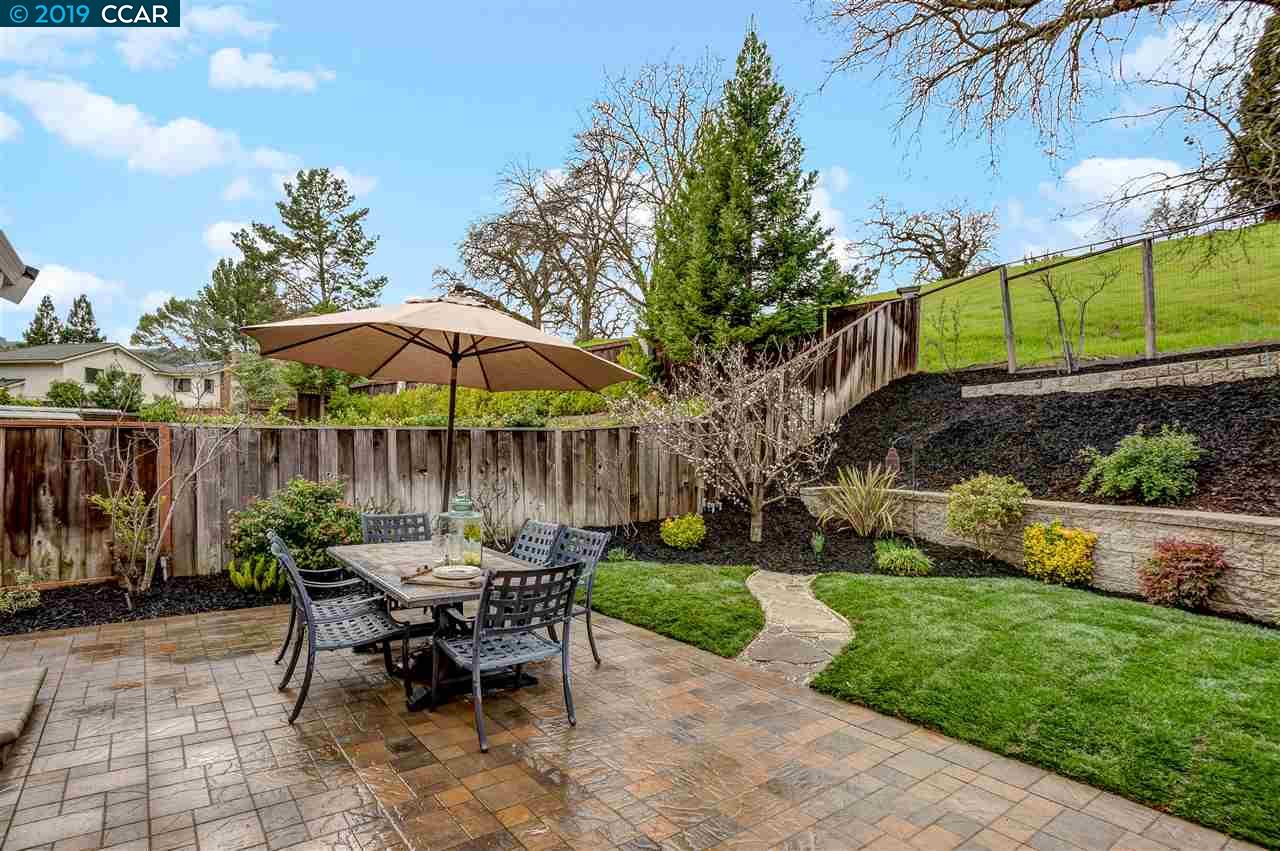 649 Adobe Dr