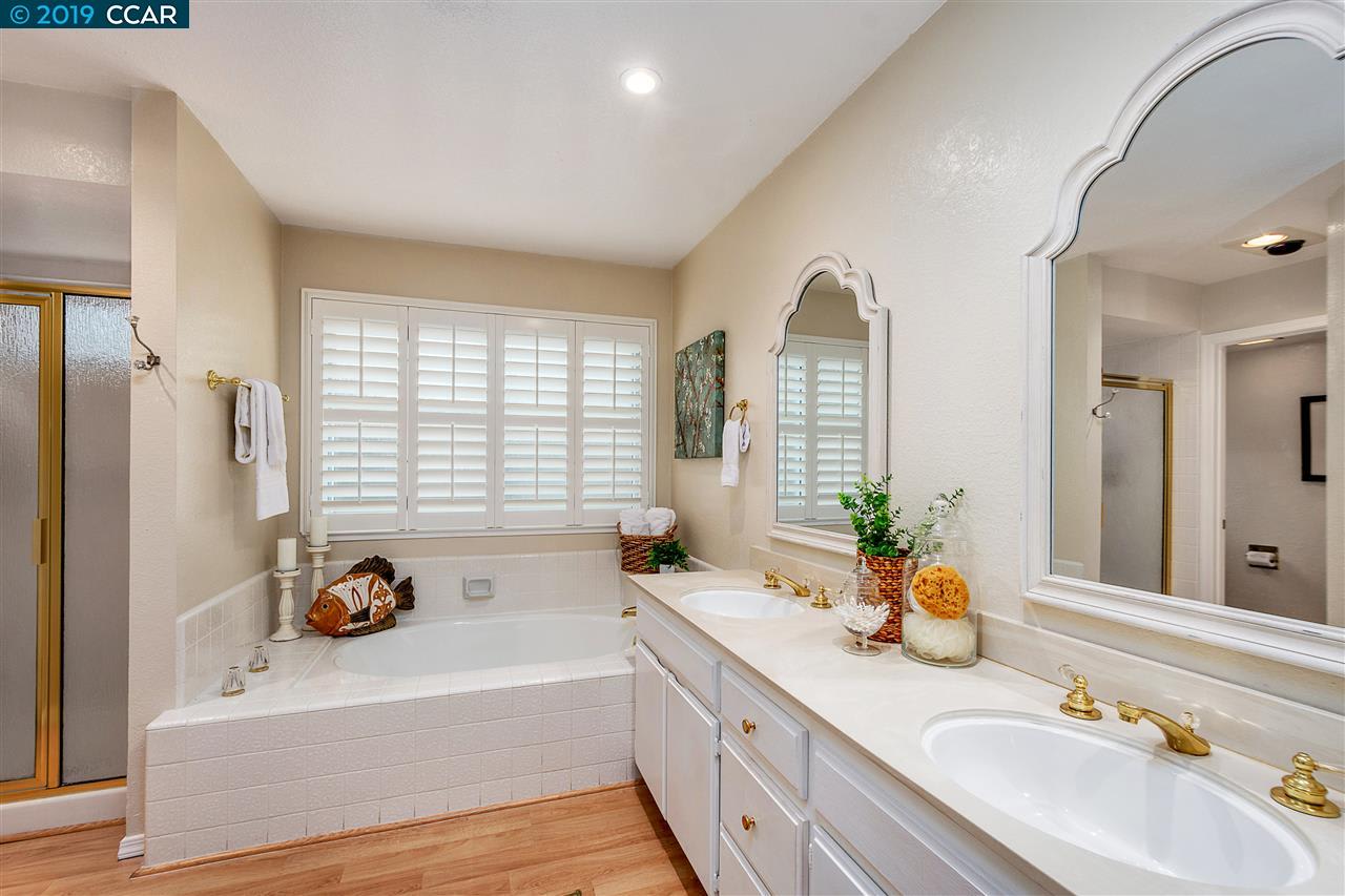 649 Adobe Dr