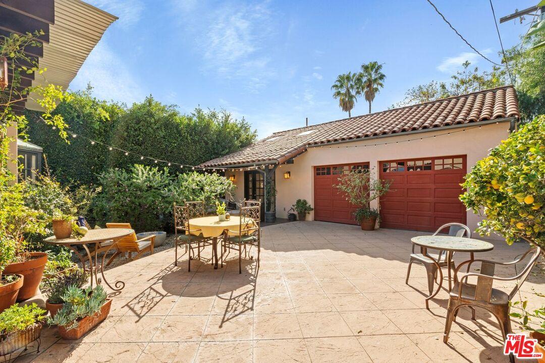 2115 KERWOOD AVE