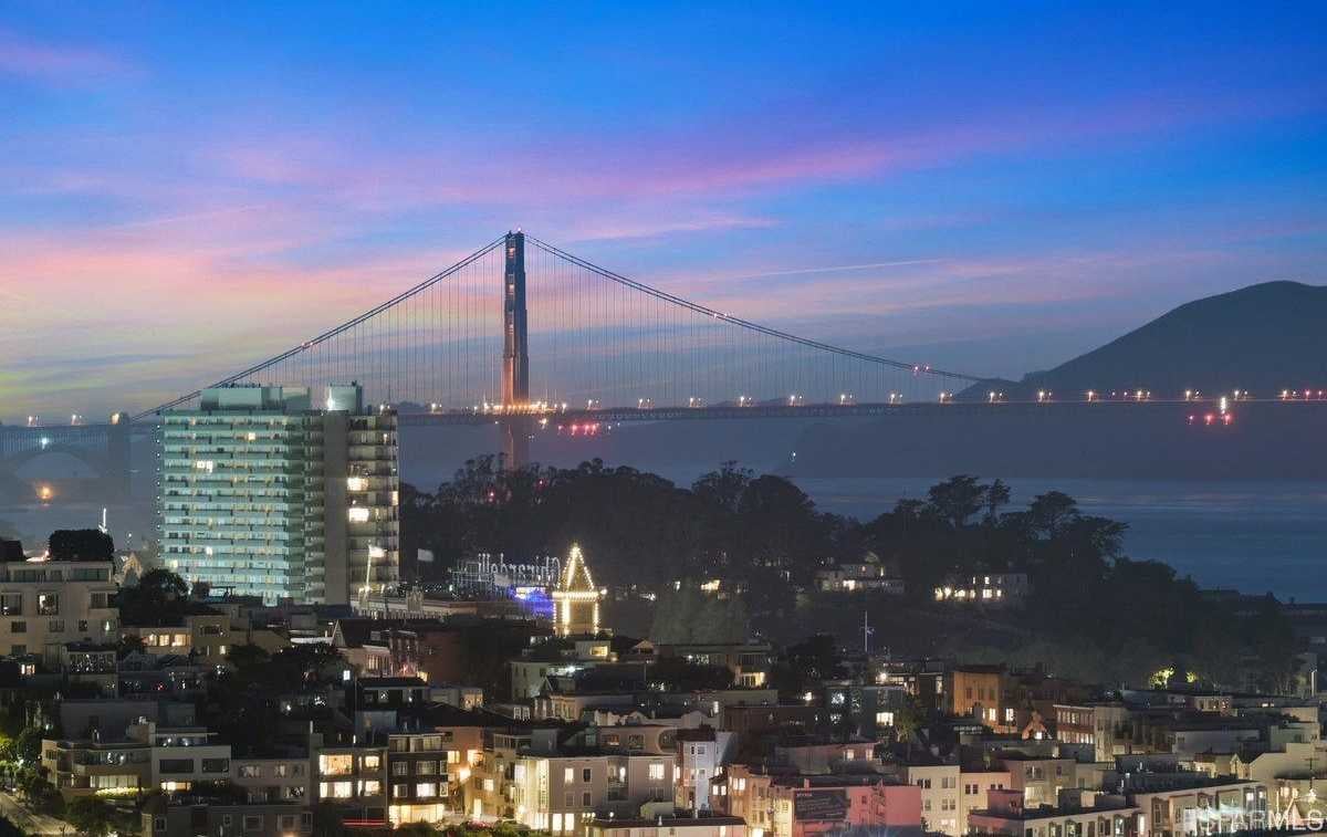 241 Telegraph Hill Blvd, #401+2