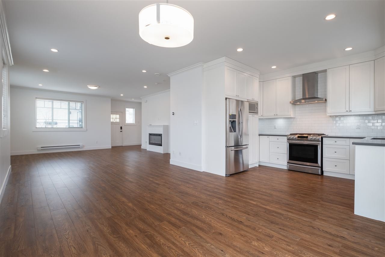 19-16361 23a Ave