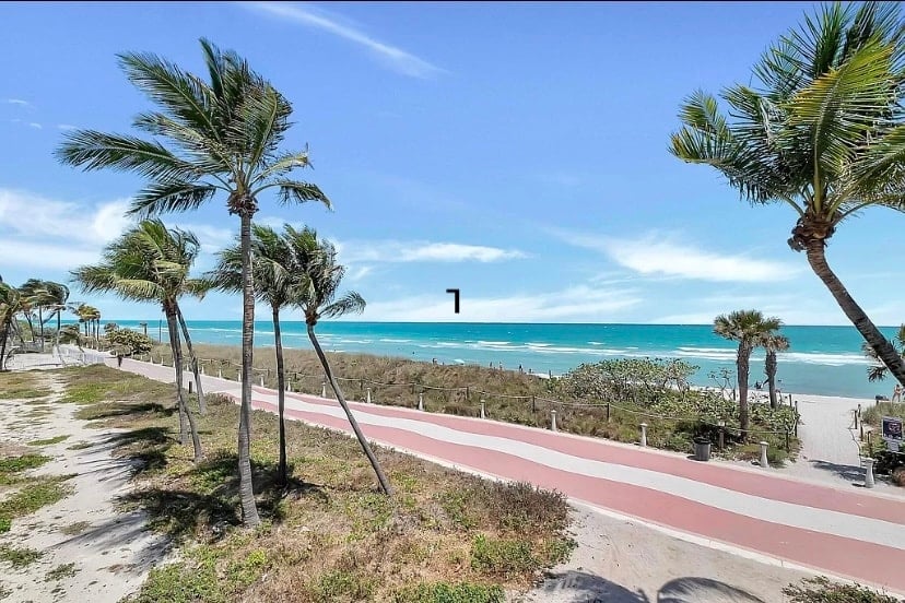 5401 Collins Ave #411 Miami Beach, Ocean View with Balcony